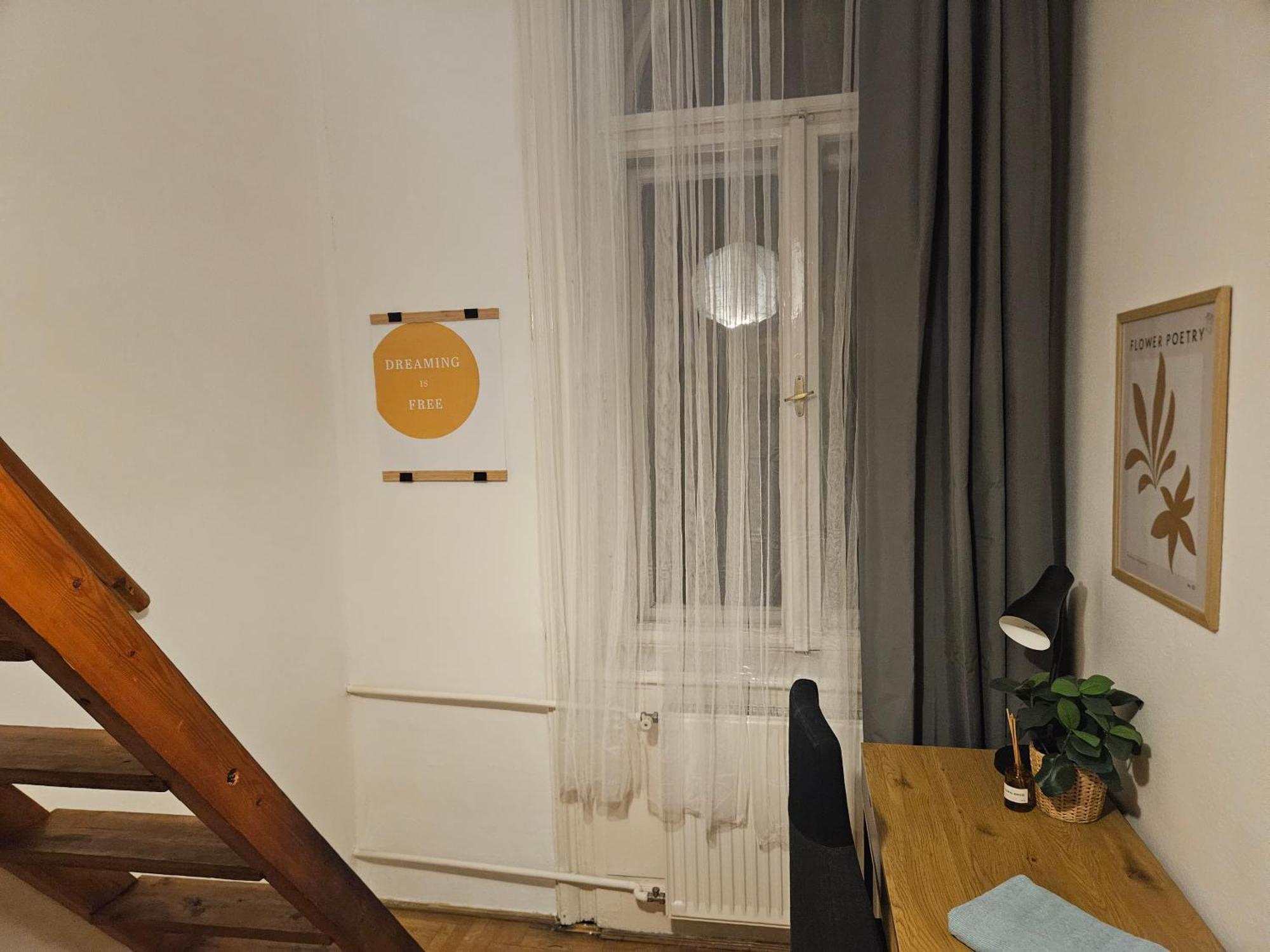 Downtown Gem Rooms Budapest Esterno foto